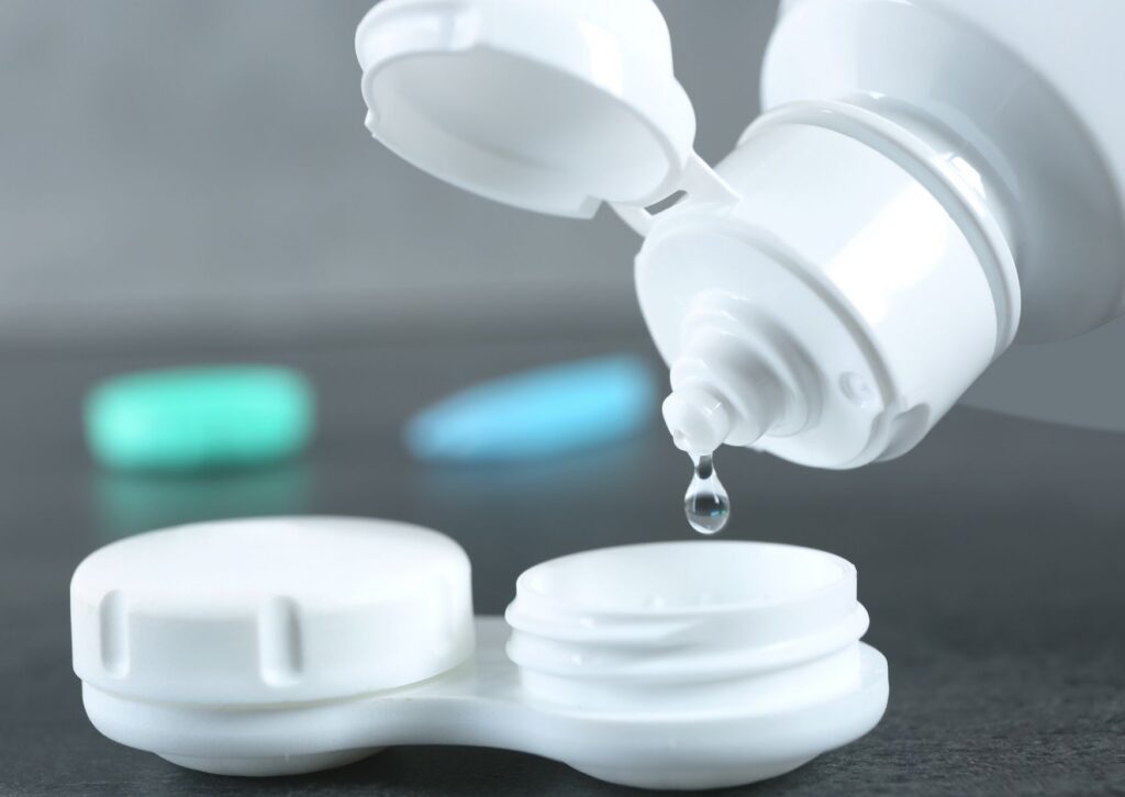 contactlenzen lenzenvloeistof